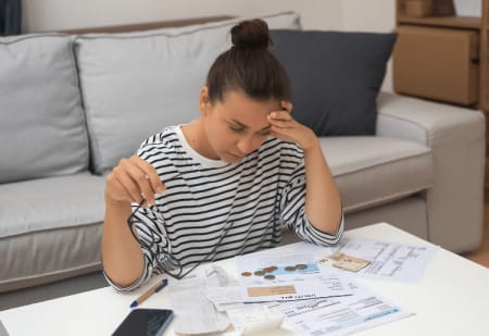 What’s the Difference Between Debt Consolidation and Debt Settlement?