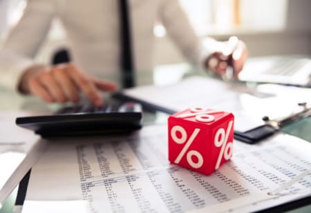 Here's How the Fed's Near-Zero Rates Can Help Borrowers