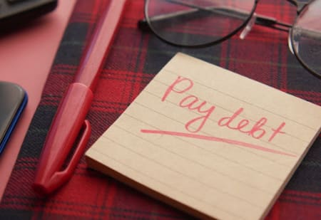Debt Management vs. Debt Consolidation: Which is Better?