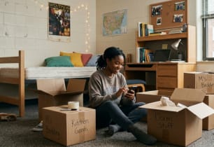 College student reviewing renters insurance options.