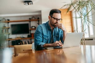 Debt Consolidation Loans: Should You Apply Now or Wait for the Fed to Cut Interest Rates? 