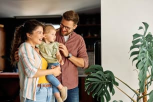  How to Split Expenses Across Multiple Cards as a Couple or Family