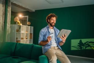 The 2026 Guide to Conquering Credit Card Debt