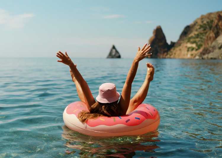 Unlock Travel Perks: Choosing the Best Airline Credit Card