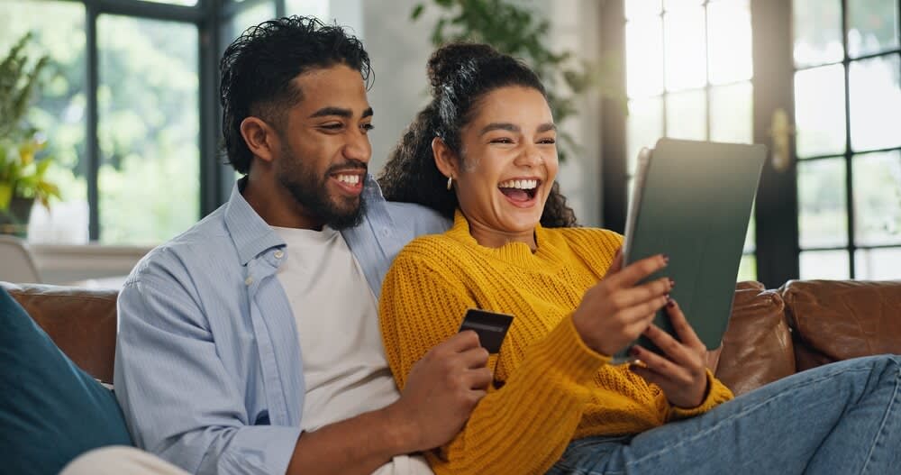 Credit Cards for Couples: How to Combine Strategies for Maximum Rewards